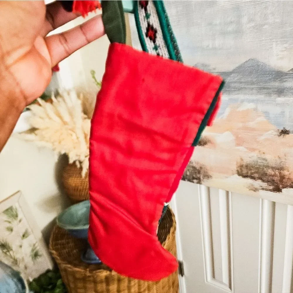 VTG Set Of 3 Patchwork Fabric Wreath, Antique Xmas Mini Stocking & Hallmark 2004